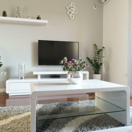 Apartament Cornial Pula Zewnętrze zdjęcie