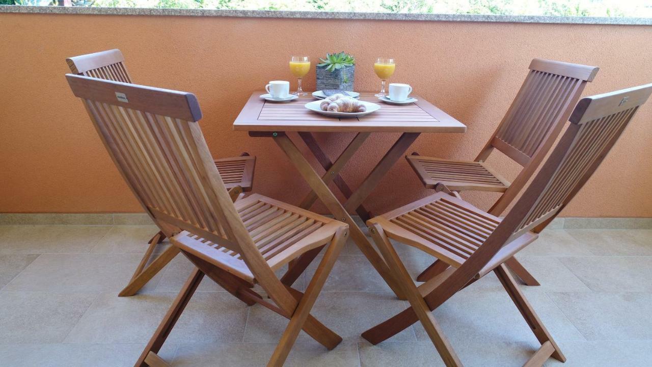 Apartament Cornial Pula Zewnętrze zdjęcie